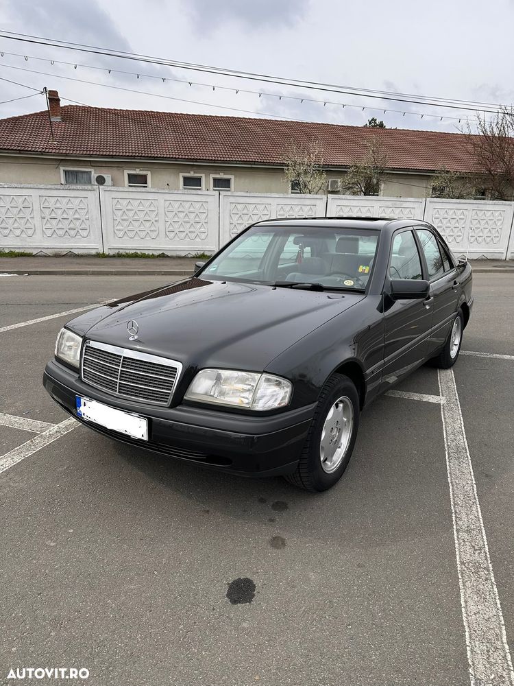 Mercedes-Benz C - 2
