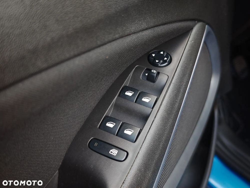 Opel Crossland X 1.2 Start/Stop 120 Jahre - 26