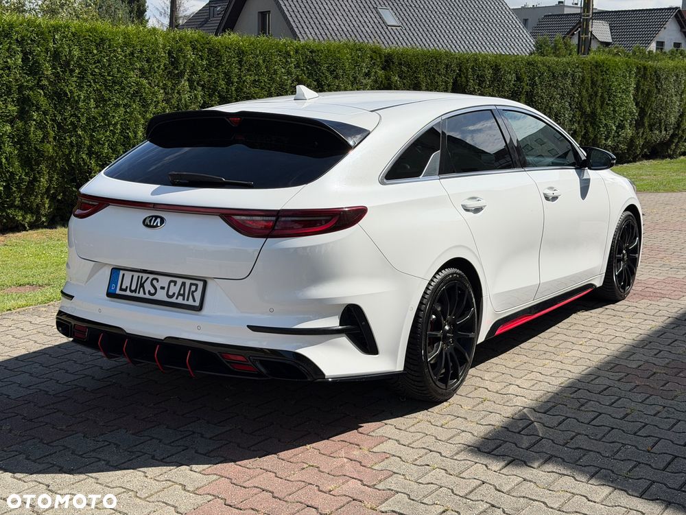 Kia ProCeed 1.6 T-GDI GT - 39