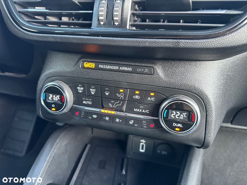 Ford Focus 2.0 TDCi DPF Start-Stopp-System ST-Line - 11