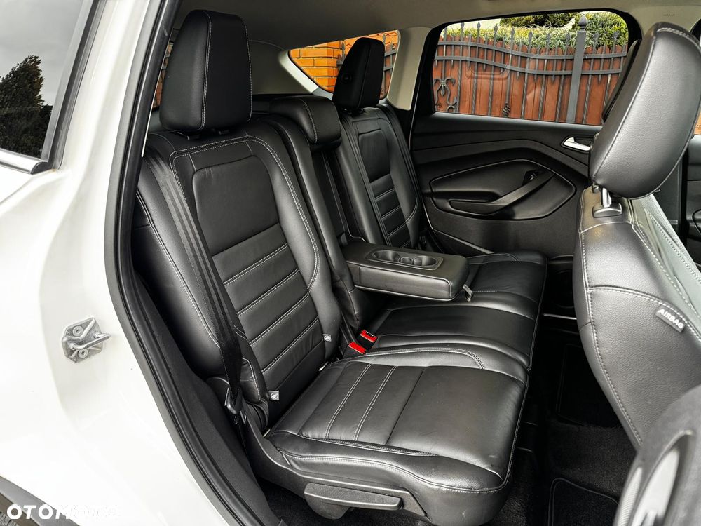 Ford Kuga 2.0 EcoBoost AWD Titanium ASS - 19