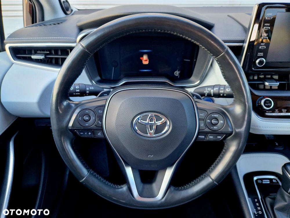 Toyota Corolla 2.0 Hybrid Executive - 33