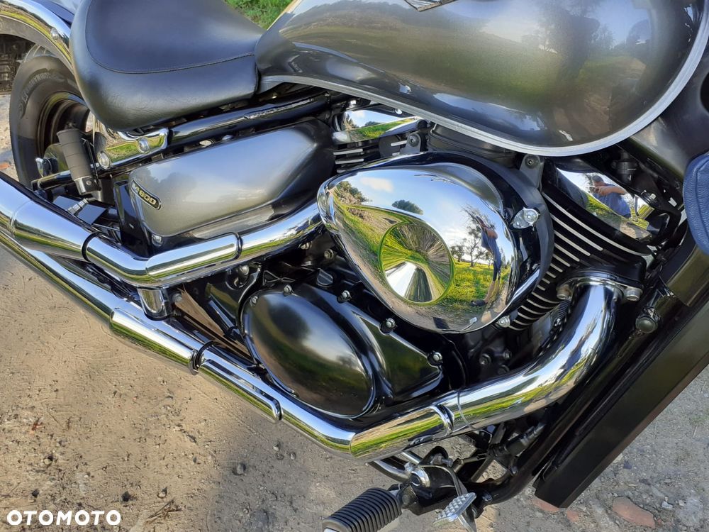 Suzuki Intruder - 5