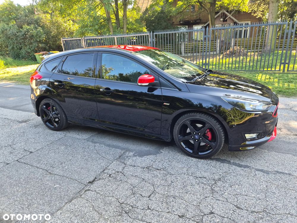 Ford Focus 1.5 EcoBoost ST-Line Black ASS - 18