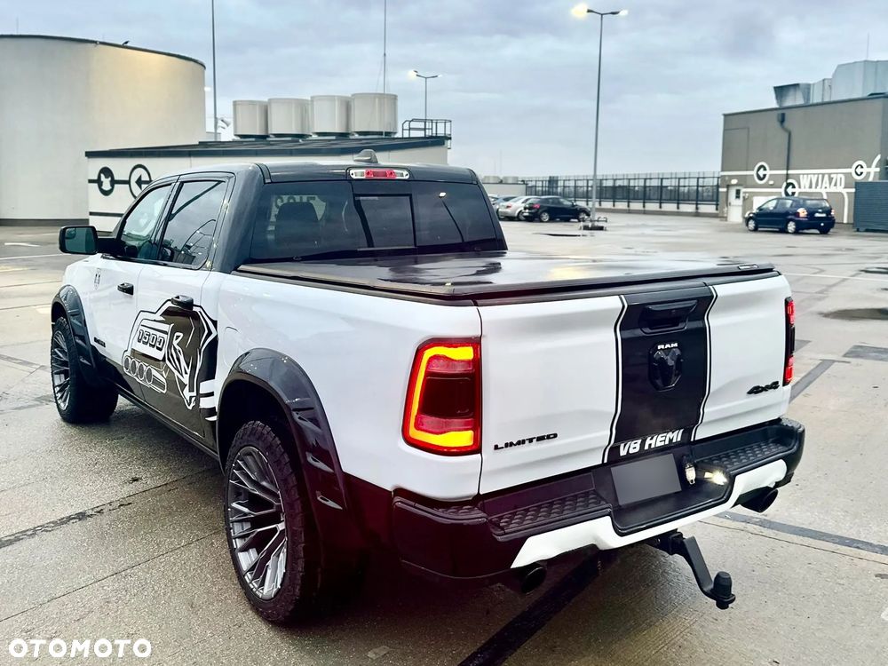 Dodge RAM 5.7 4x4 - 13