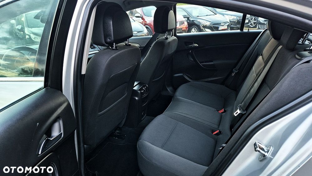 Opel Insignia 1.6 T Cosmo - 27