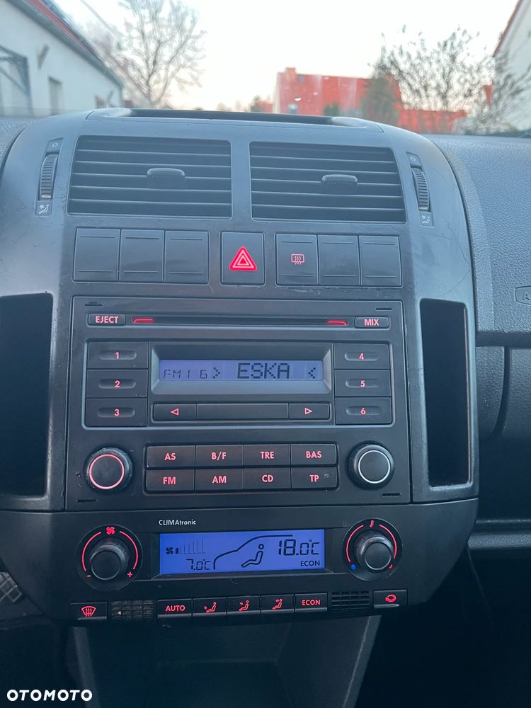 Volkswagen Polo 1.4 - 6