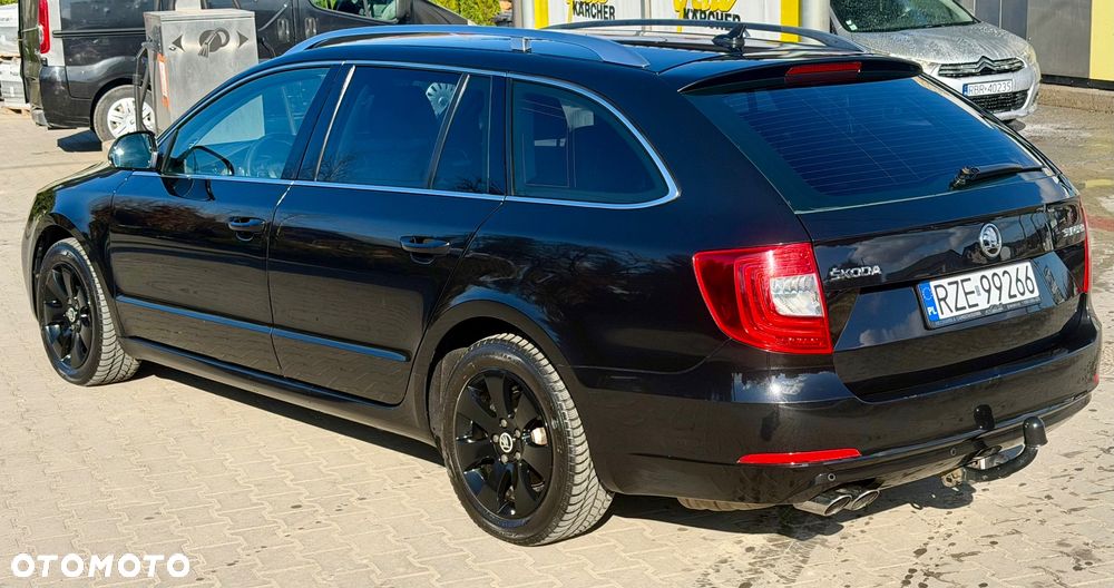 Skoda Superb 2.0 TDI Comfort DSG - 12
