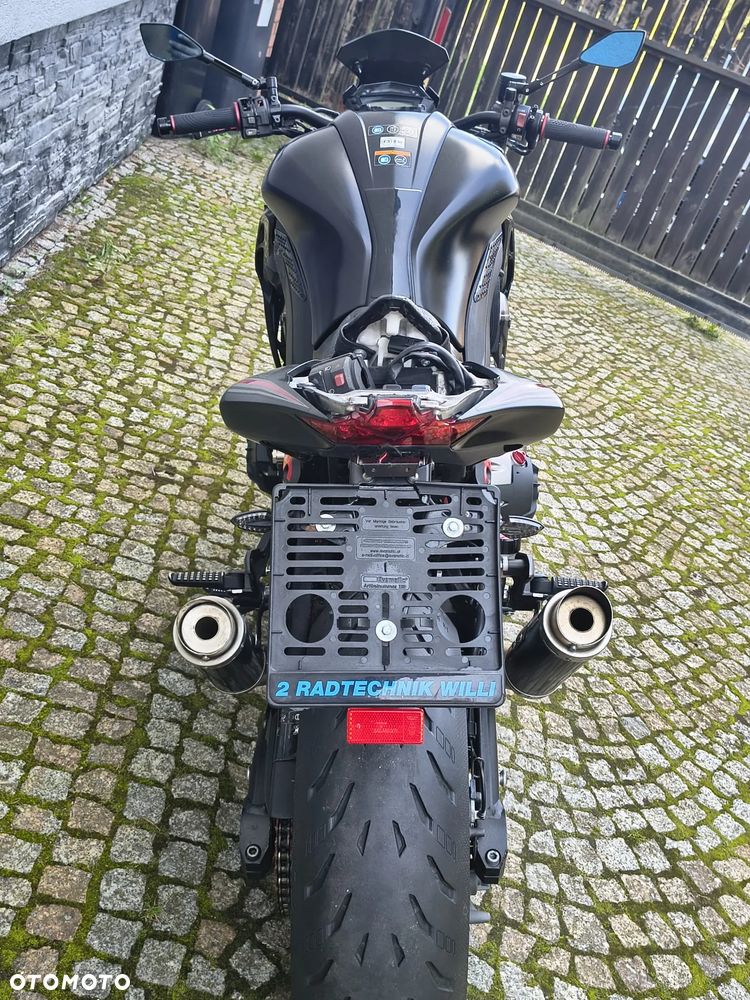 Kawasaki Ninja 1000 SX - 14