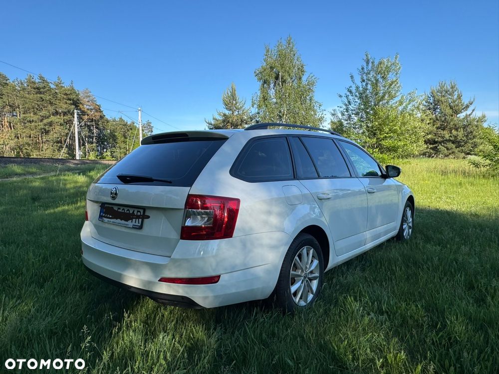 Skoda Octavia 1.6 TDI Ambition - 3