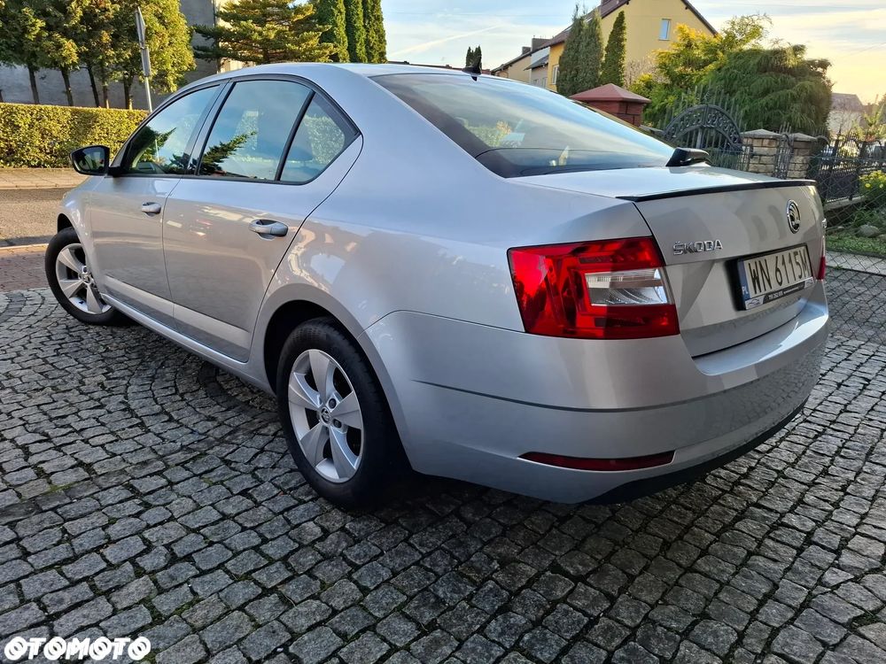 Skoda Octavia 1.5 TSI ACT Ambition - 3