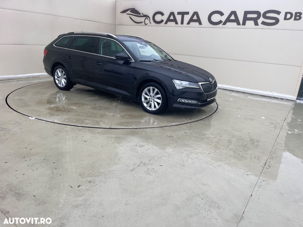 Skoda Superb 2.0 TDI DSG Premium Edition - 20