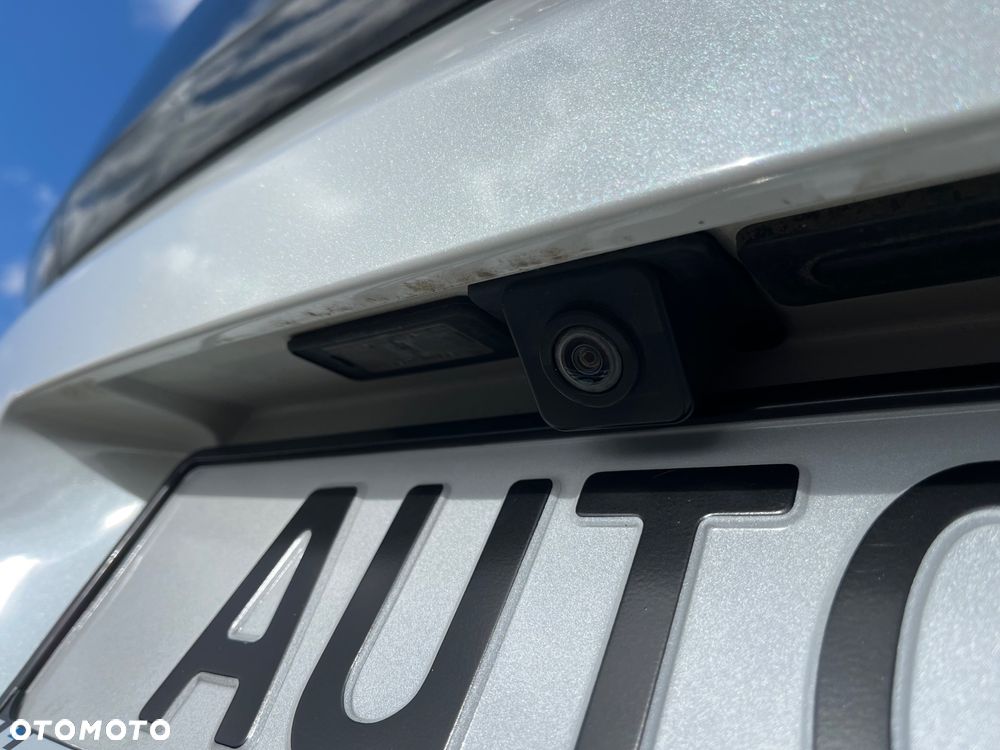Peugeot 3008 PureTech 130 Stop & Start GPF Allure Business-Paket - 32