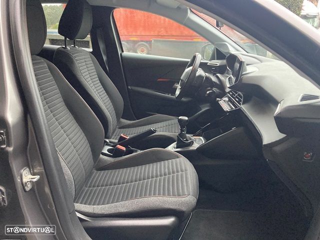 Peugeot 208 1.2 PureTech Allure - 29