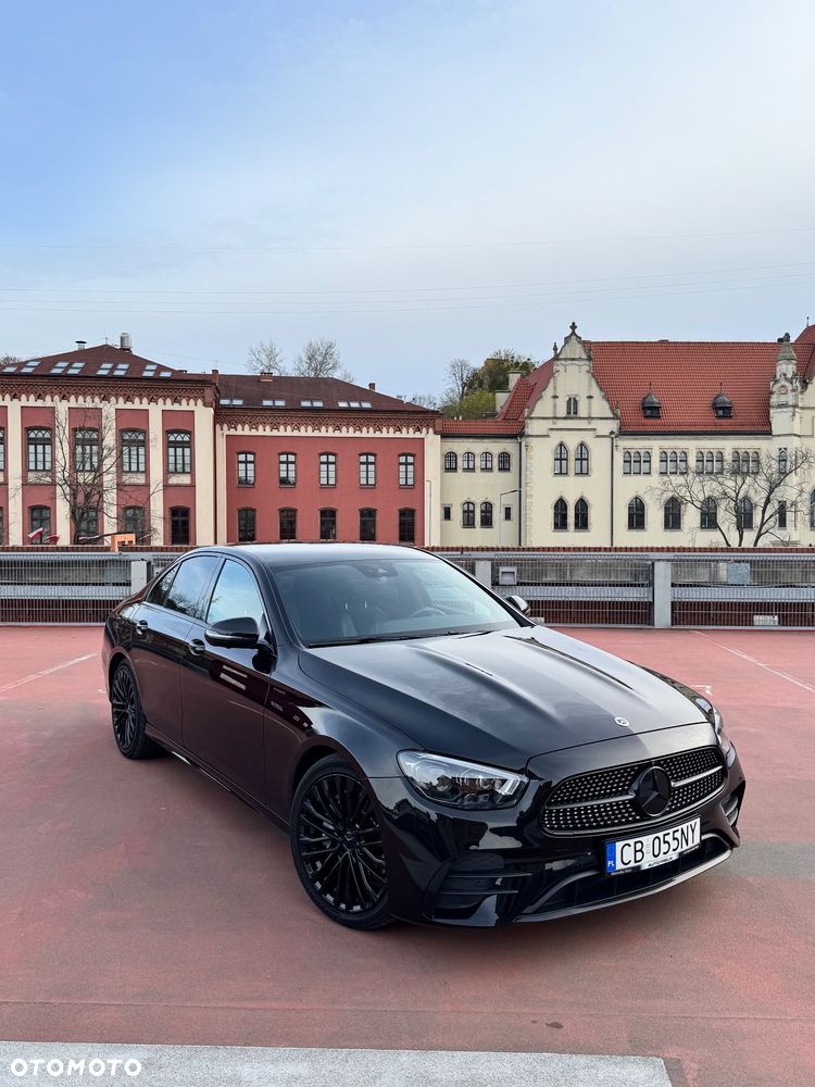 Mercedes-Benz Klasa E 220 d 4-Matic AMG - 1
