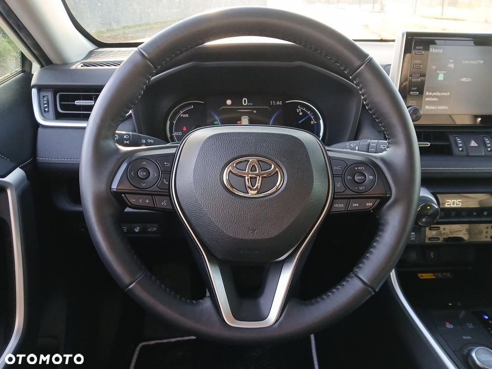 Toyota RAV4 - 23