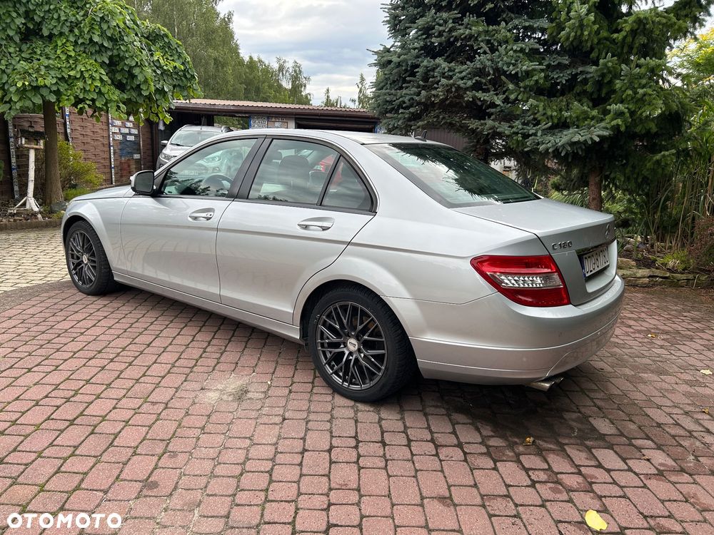 Mercedes-Benz Klasa C 180 Kompressor Classic - 4