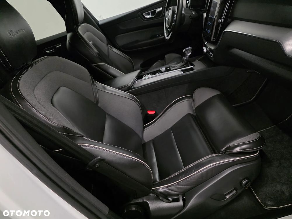 Volvo XC 60 D4 Geartronic RDesign - 18