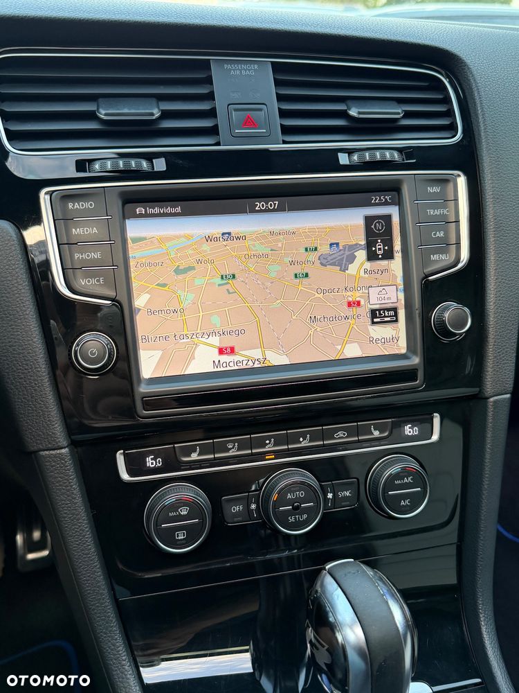 Volkswagen Golf 2.0 TSI BMT 4Mot R DSG - 32