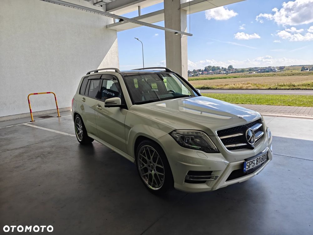 Mercedes-Benz GLK 350 4-Matic - 3