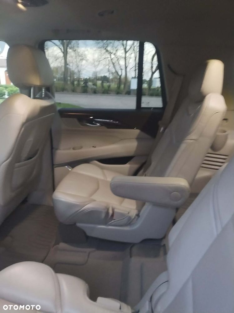 Cadillac Escalade 6.2 V8 Platinum - 10