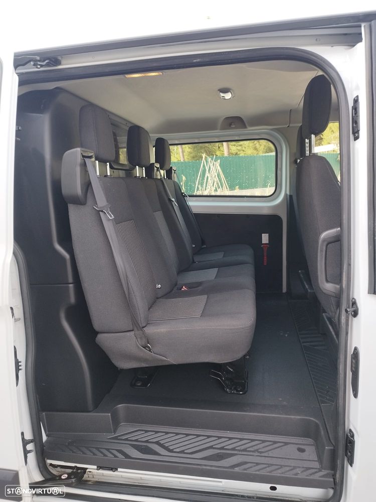 Ford TRANSIT CUSTOM 2.2 TDCI, 100 CV, 5 Lugares L2H1 Longa - 22