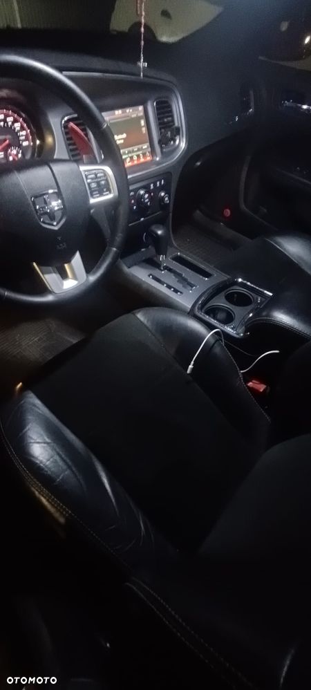 Dodge Charger - 11