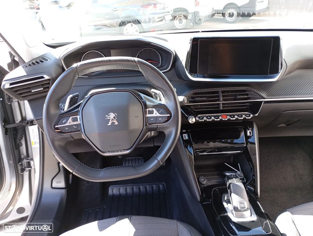 Peugeot 2008 PureTech 130 EAT8 Allure Pack - 10