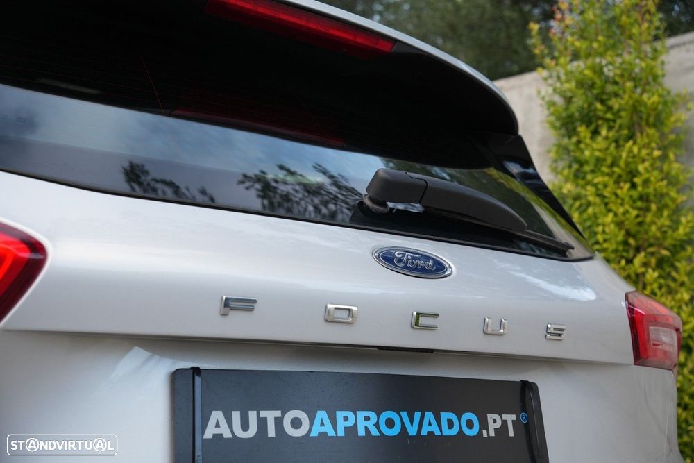 Ford Focus 1.0 EcoBoost MHEV ST-Line - 35