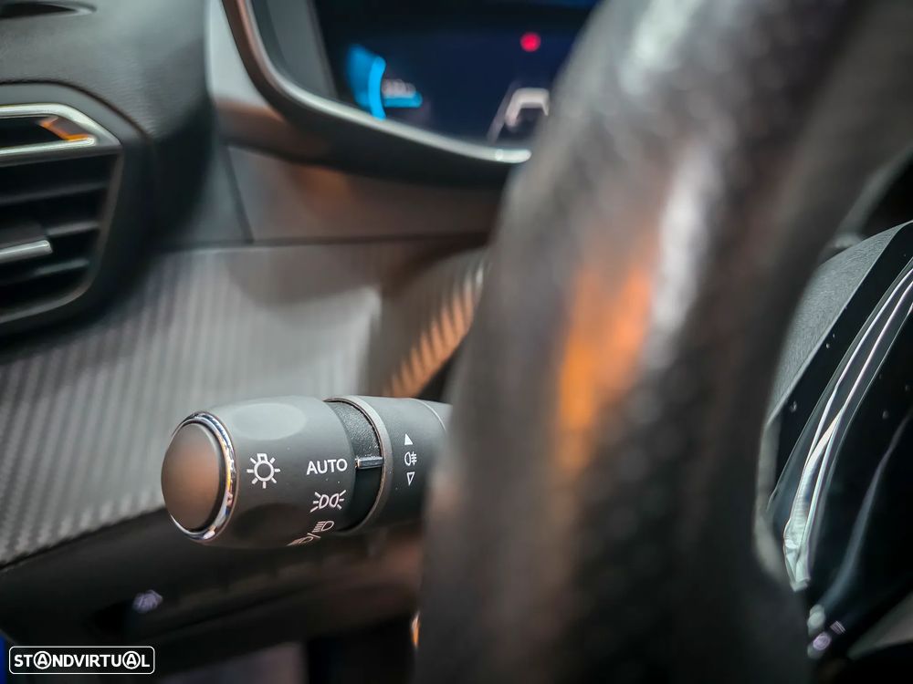 Peugeot e-208 GT Pack - 21