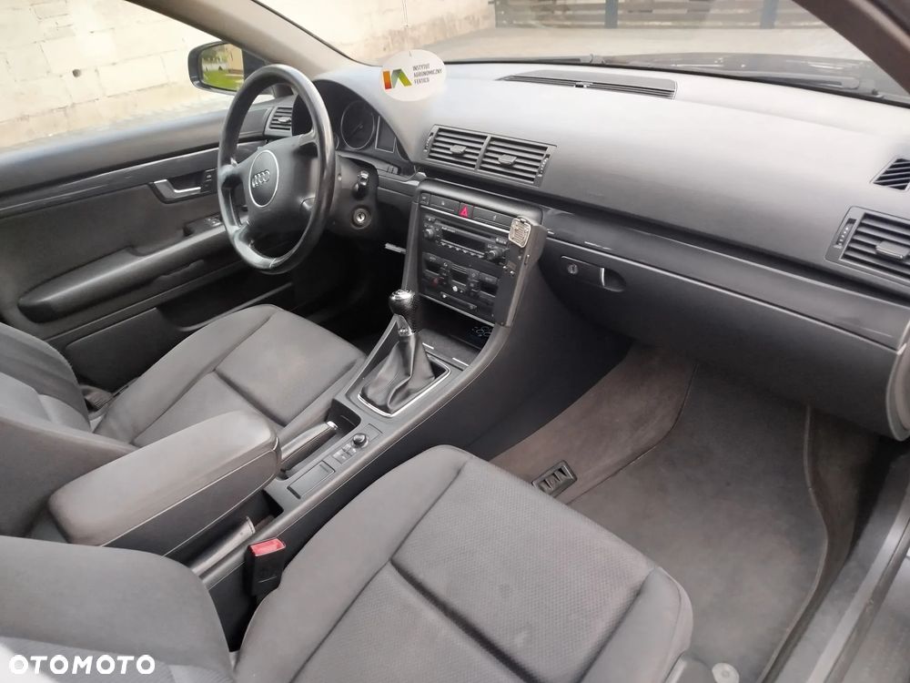 Audi A4 Limousine 1.9 TDI - 8