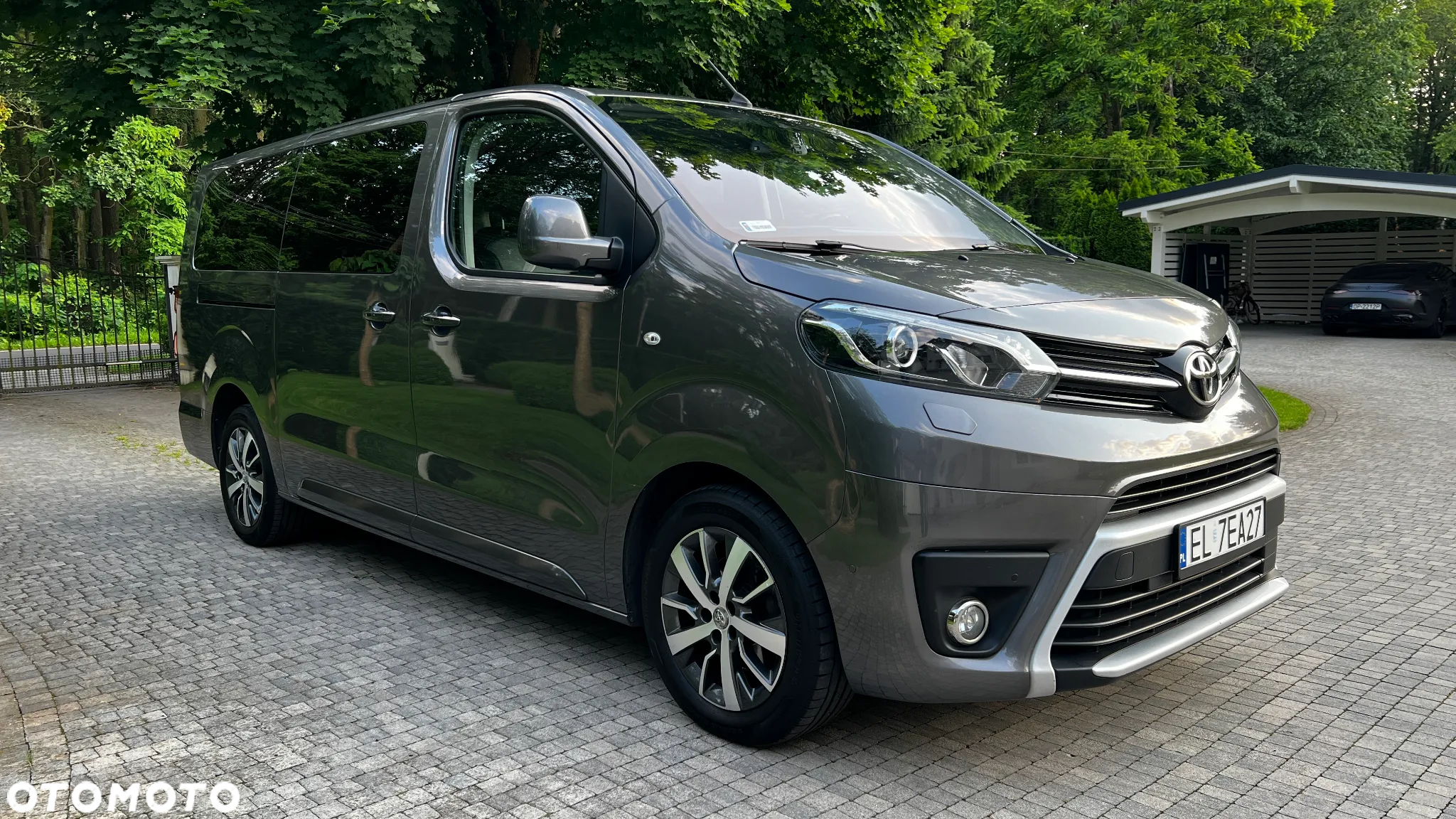 Toyota ProAce Kombi 2.0 D-4D Long 2,8t - 6