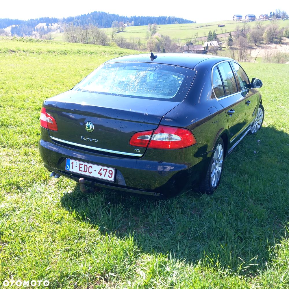 Skoda Superb 1,9 TDI Comfort - 8