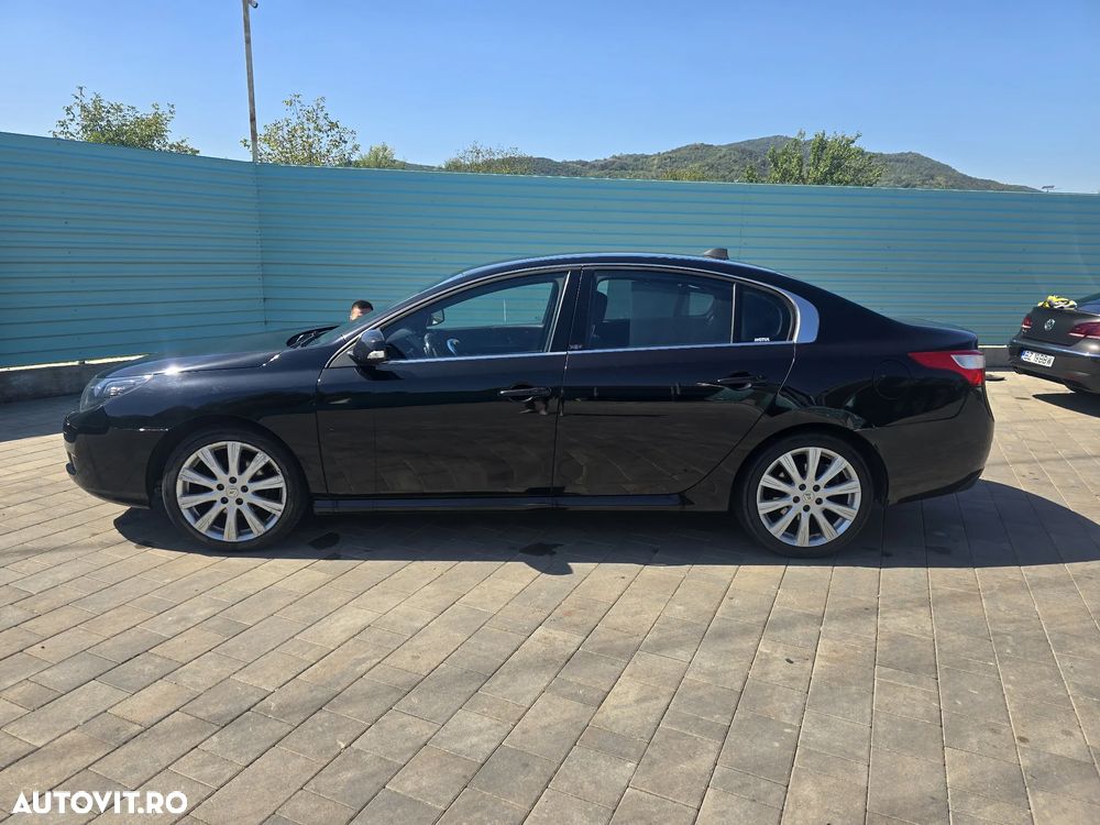 Renault Latitude 2.0 dCi Initiale - 9