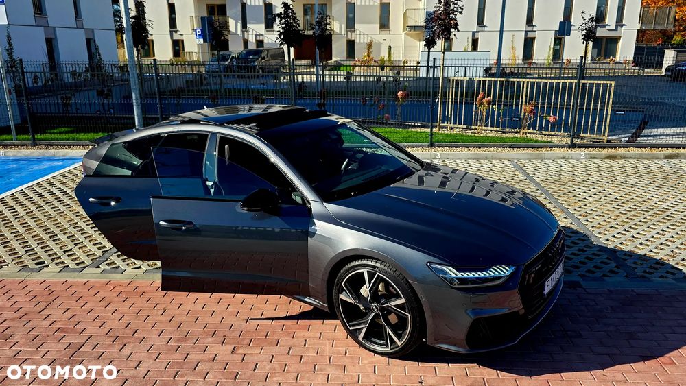 Audi A7 2022 photo 2