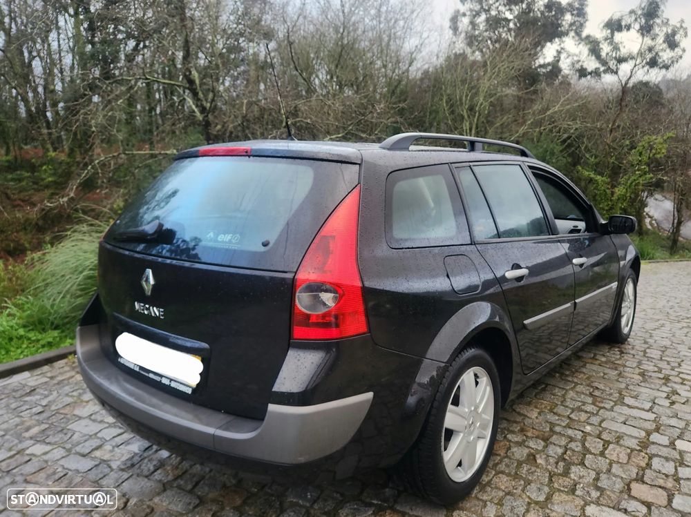 Renault Mégane Break 1.4 L Privilége - 6