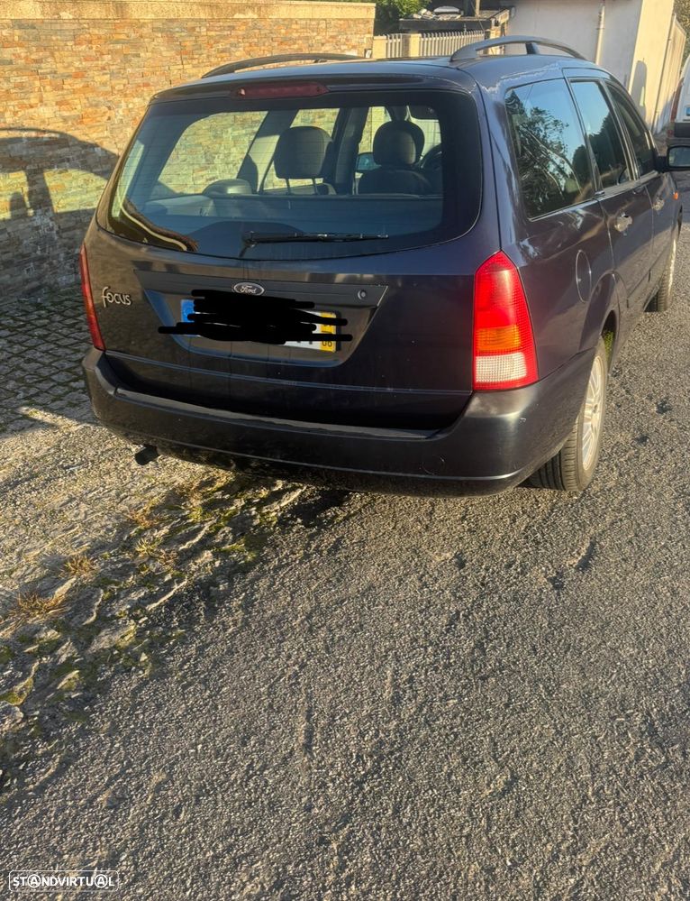 Ford Focus 1.4 Ambiente - 8