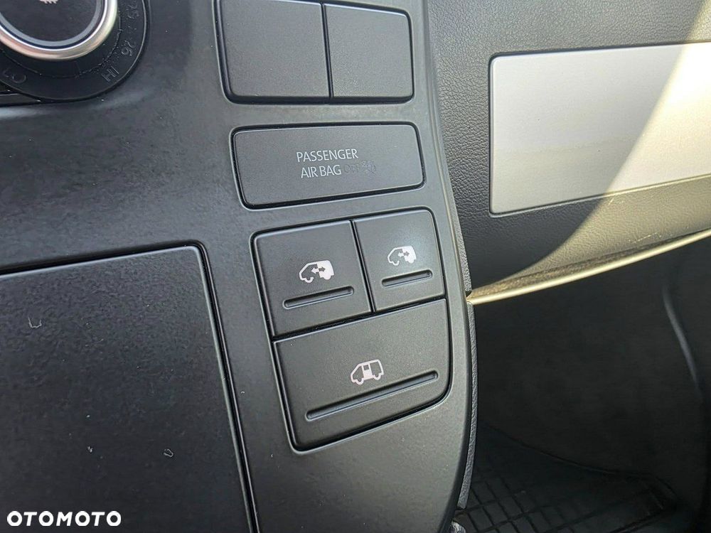 Volkswagen Multivan - 29