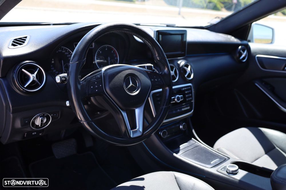 Mercedes-Benz A 180 CDi BE AMG Line Aut. - 9