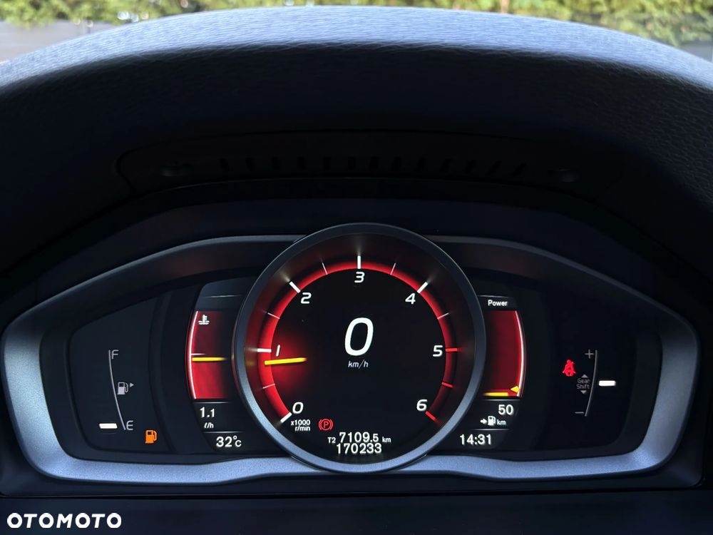 Volvo V60 D4 Drive-E Summum - 22