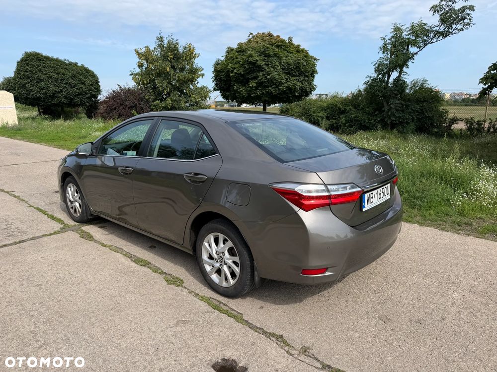 Toyota Corolla 1.6 Comfort - 7
