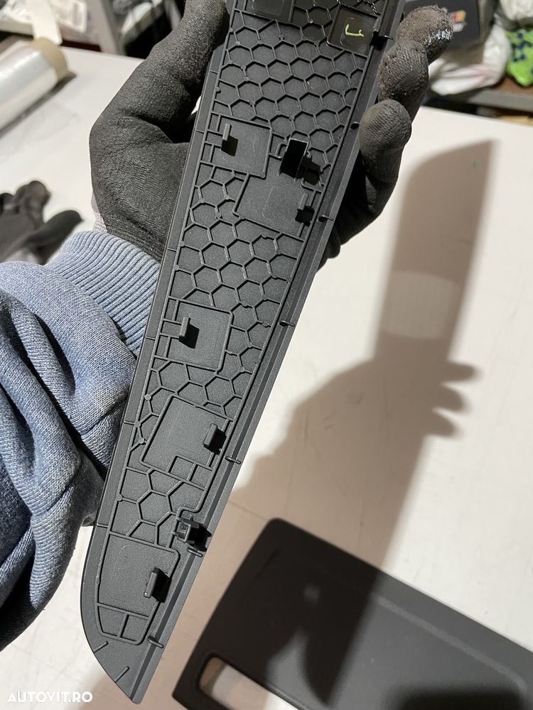 Plasa bord audi a3 8v - 7