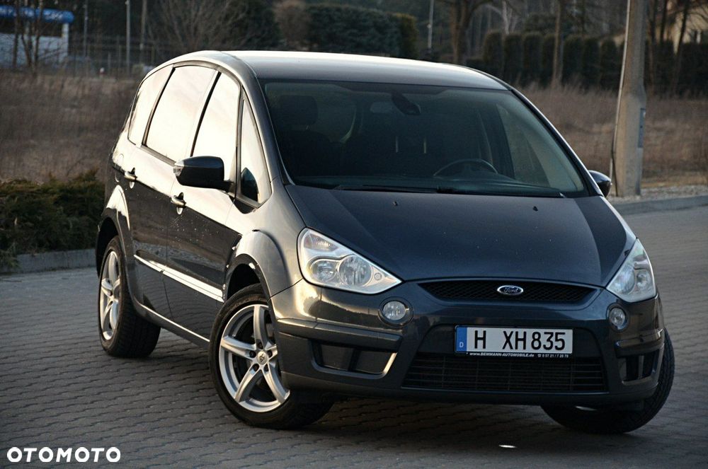 Ford S-Max - 1