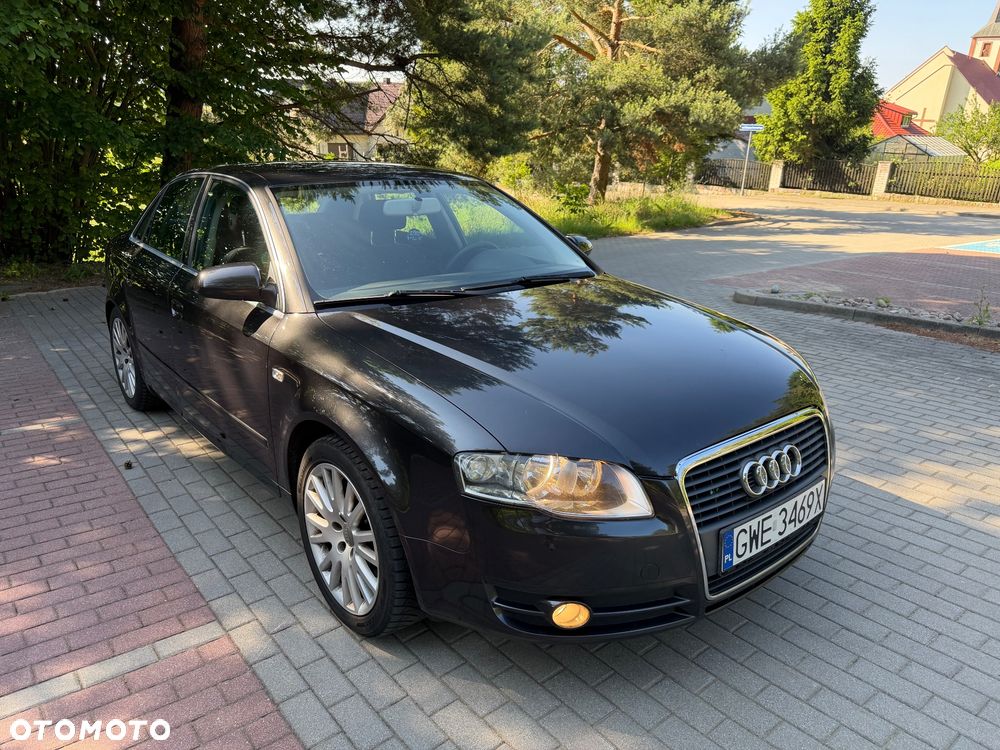 Audi A4 Limousine - 21