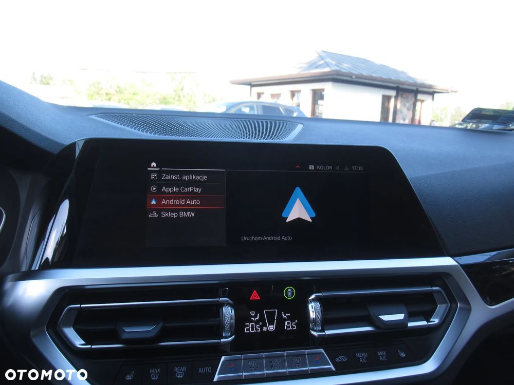 BMW Seria 3 318i Sport Line - 31
