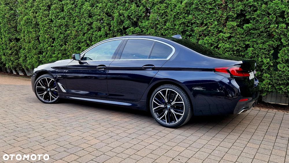 BMW Seria 5 545e xDrive M Sport sport - 7