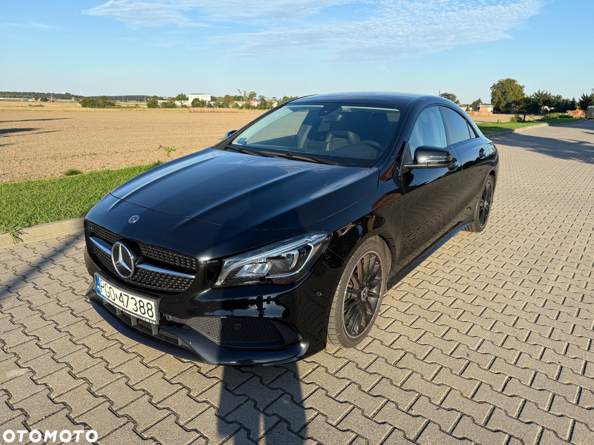 Mercedes-Benz CLA 220 4-Matic AMG Line - 2