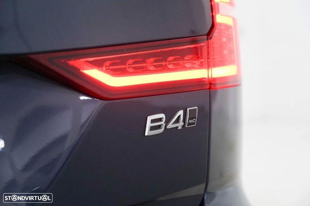 Volvo V60 Cross Country 2.0 B4 Geartronic - 25