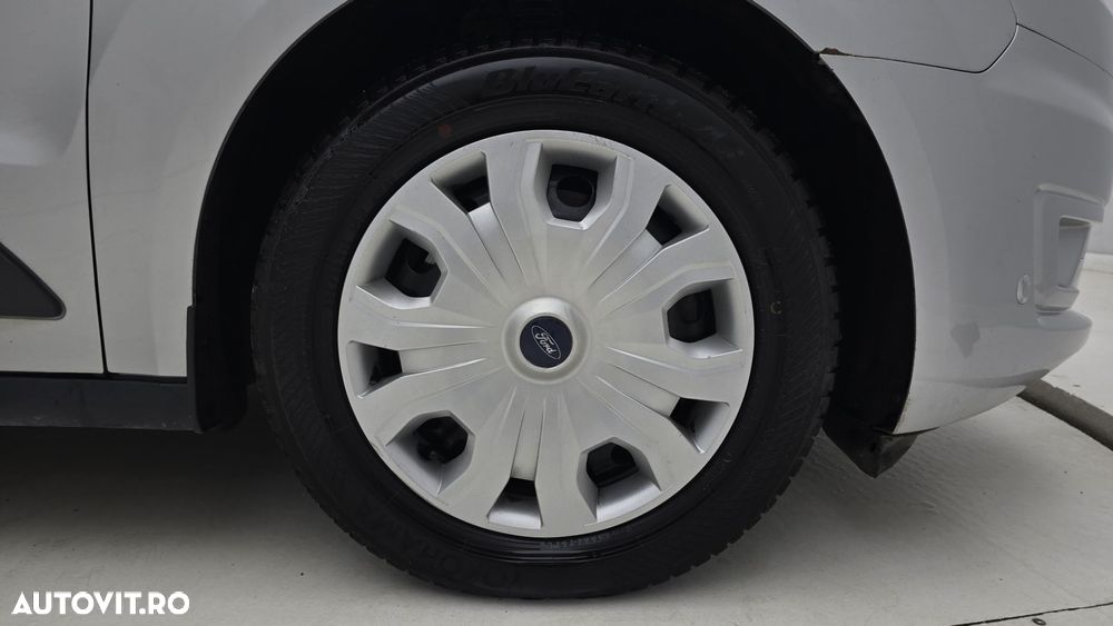 Ford Transit Connect - 23