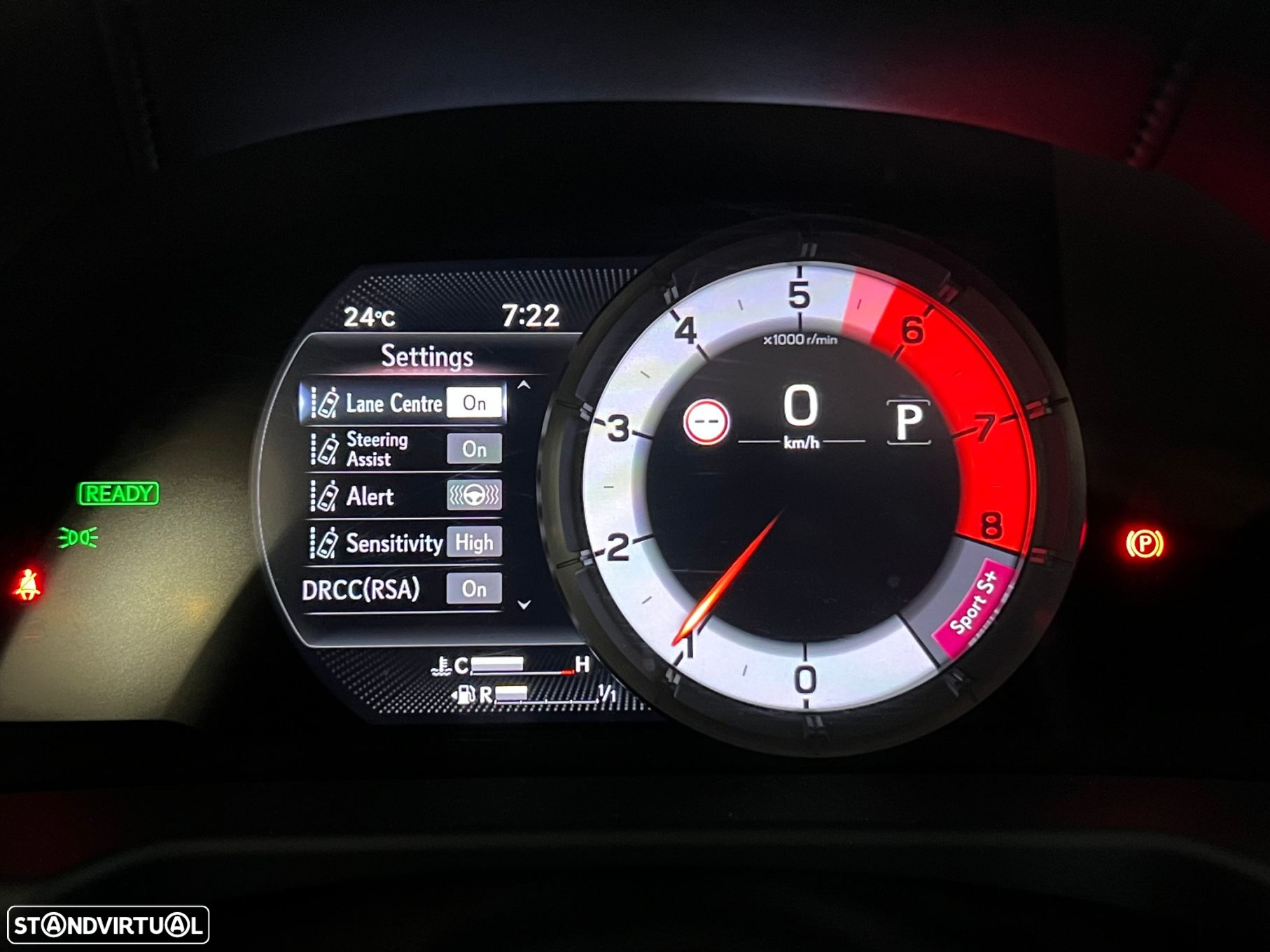 Lexus es-300h F Sport+ - 39